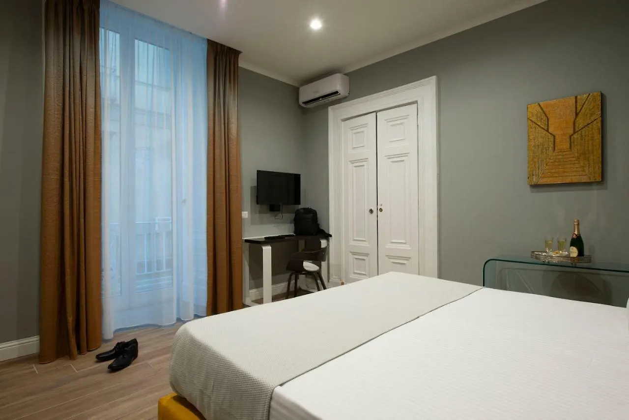Dante Maison de Prestige Neapel Italien